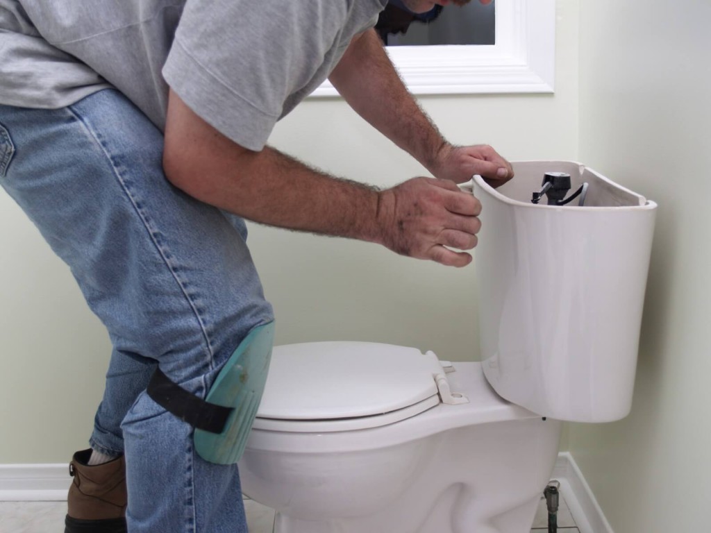 easy-fix-for-a-leaky-toilet_22-1